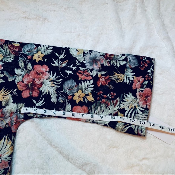 BlankNYC Summer Floral Windbreaker - Picture 7 of 10